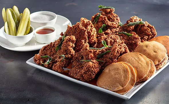 NASHVILLE HOT CHICKEN PLATTERNASHVILLE HOT CHICKEN PLATTER